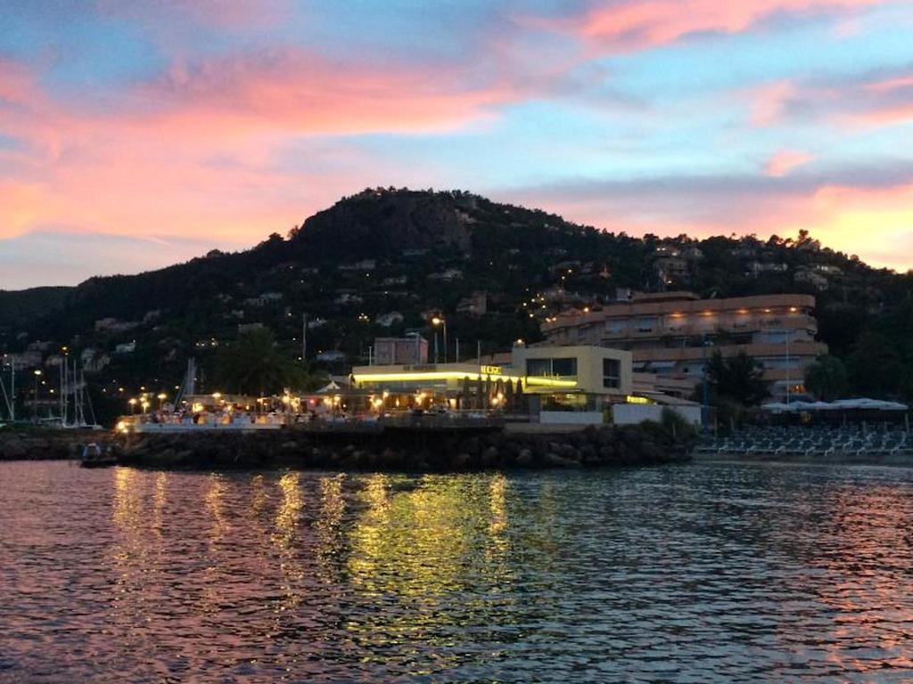 Cannes Front Beach Pools Apartment Exterior foto